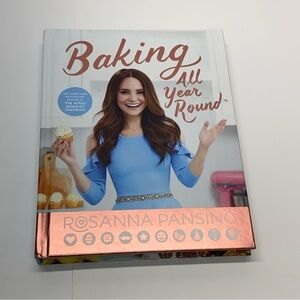 Baking All Year Round Cookbook Rosanna Pansino  86 Recipes For all Occasions